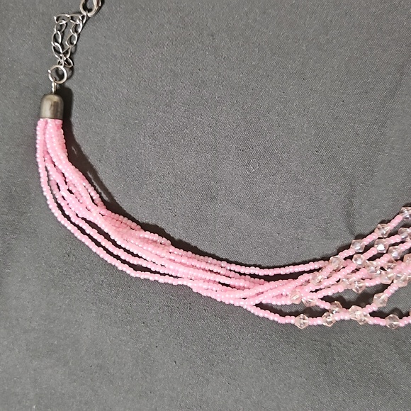 Soft pink small beads necklace. - Picture 4 of 4